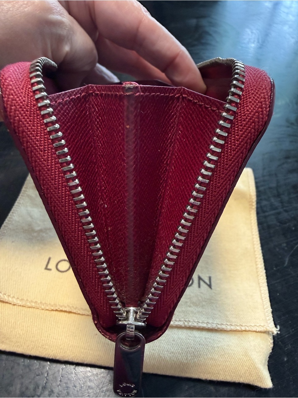 LOUIS VUITTON Epi Zippy Coin Purse w/ LV Box & COA - Picture 7 of 13